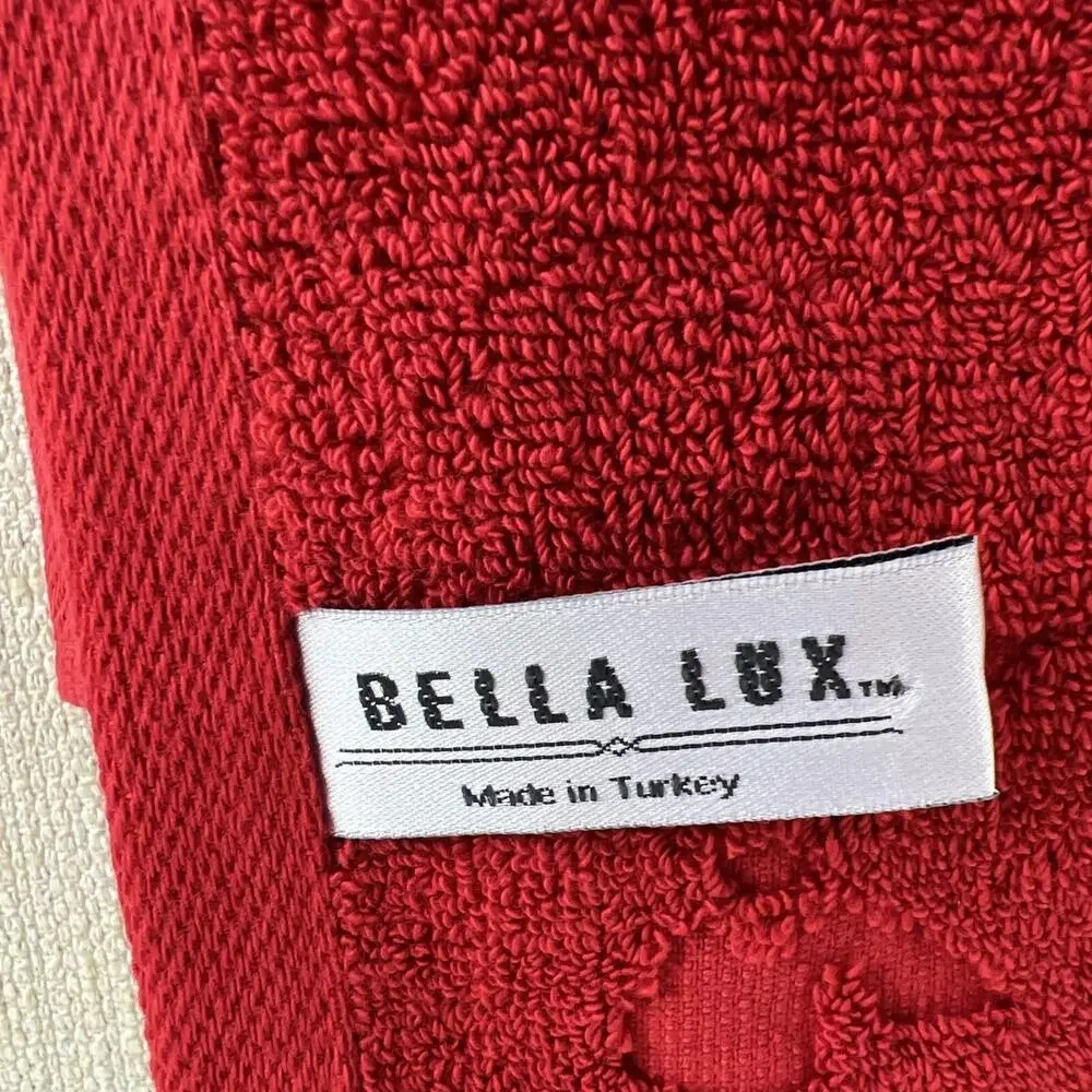 Bella Lux RED BOWS Hand Towel Set of 2 Chic Holiday Bathroom Decor New